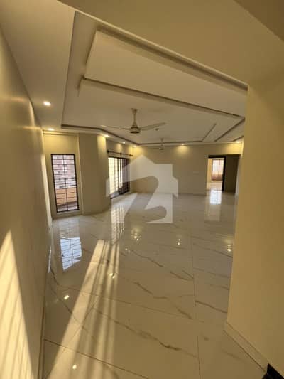 Askari 5 Malir Cant Flat 3300 Sqft 4 Bed dd