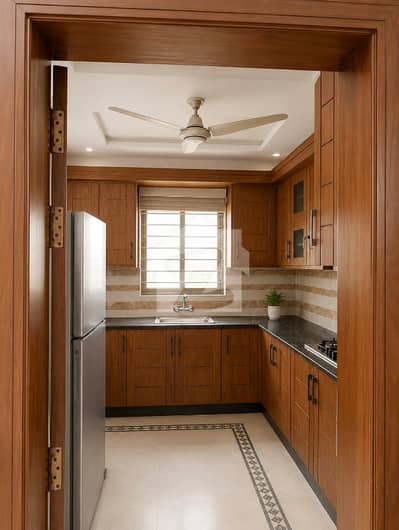 10 Marla Double Unit House for Rent