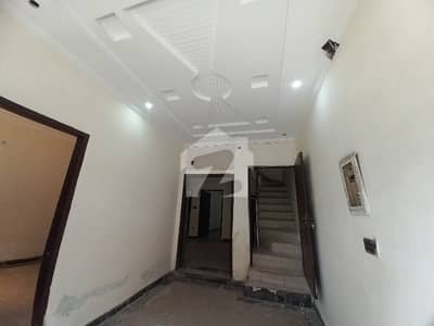 3.5 Marla House For Rent In Johar Town Phase 2 J2 Block Gas No Available