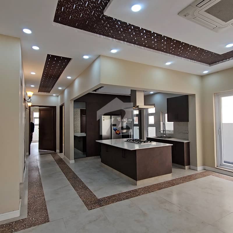 12 Marla Luxury House With Basement And Solar Installed 12 Marla Luxury House With Basement And Solar Installed