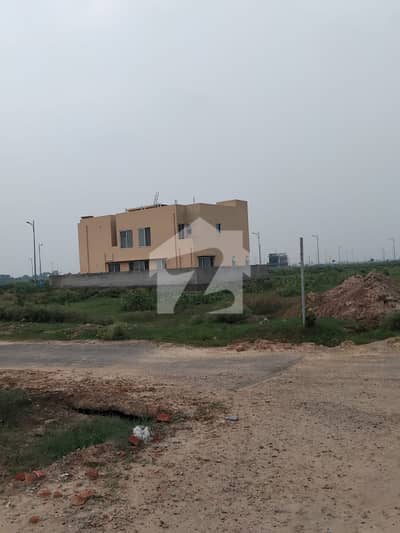 ڈی ایچ اے فیز9 پریزم - بلاک ڈی ڈی ایچ اے فیز9 پریزم,ڈی ایچ اے ڈیفینس,لاہور میں 1 کنال رہائشی پلاٹ 3.55 کروڑ میں برائے فروخت۔ ڈی ایچ اے فیز9 پریزم - بلاک ڈی ڈی ایچ اے فیز9 پریزم,ڈی ایچ اے ڈیفینس,لاہور میں 1 کنال رہائشی پلاٹ 3.55 کروڑ میں برائے فروخت۔
