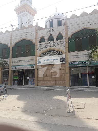 Shops Available On Misrial Located At Jamia Masjid Deen