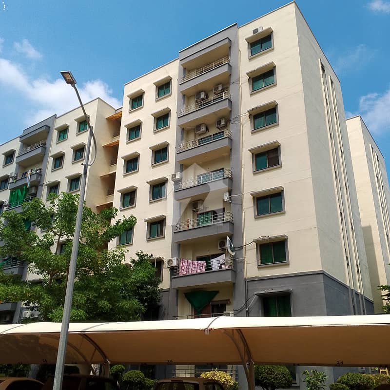 10 MARLA 3 BEDROOM APARTMENT AVAILABLE FOR RENT 10 MARLA 3 BEDROOM APARTMENT AVAILABLE FOR RENT