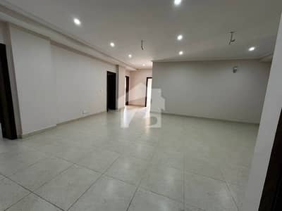 3 BEDROOM UNFURNISHED APARTMENT AVAILABLE FOR RENT AT GULBERG GREEN ISLAMABAD
