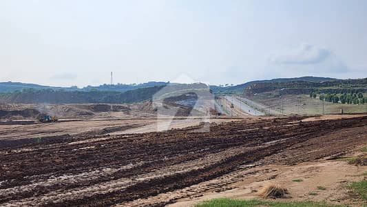 8 MARLA DEVELOP POSSESSION ABLE Prime and Heighted Location Residential Plot Available for Sale in DHA Phase VALLEY BLUEBELL ISLAMABAD