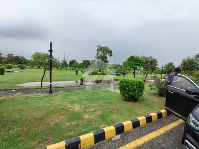 10 Marla Plot All Dues Clear For Sale In Khayaban E Zafar