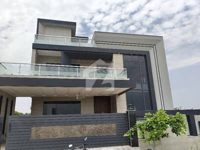 Beautiful House For Sale In DHA 2 Beautiful House For Sale In DHA 2