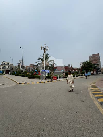 الکبیر ٹاؤن فیز 2 ۔ ابوبکر بلاک الکبیر ٹاؤن - فیز 2,الکبیر ٹاؤن,رائیونڈ روڈ,لاہور میں 3 مرلہ رہائشی پلاٹ 37.0 لاکھ میں برائے فروخت۔ الکبیر ٹاؤن فیز 2 ۔ ابوبکر بلاک الکبیر ٹاؤن - فیز 2,الکبیر ٹاؤن,رائیونڈ روڈ,لاہور میں 3 مرلہ رہائشی پلاٹ 37.0 لاکھ میں برائے فروخت۔