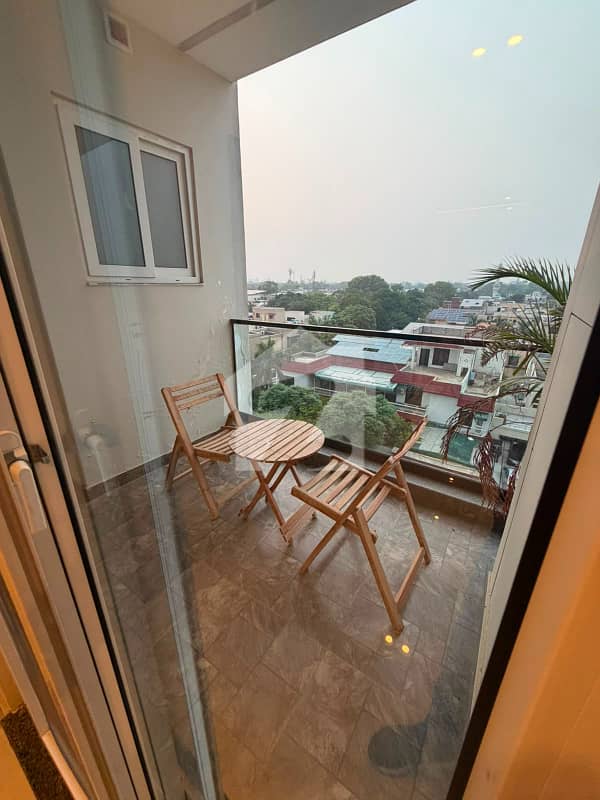 1200 sqft Furnished Apartment For Rent in Gulberg 1200 sqft Furnished Apartment For Rent in Gulberg