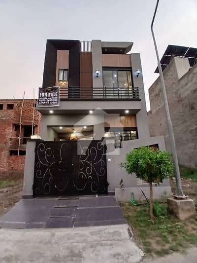 Luxury House 3 Marla House In Raiwind Road For sale At Good Location