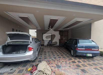 1 kanal house available for rent