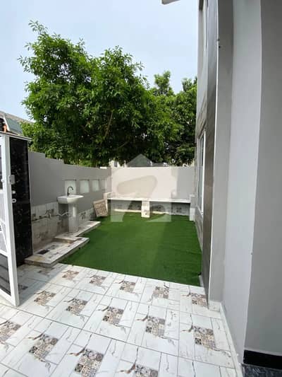 10 MARLA LIKE NEW HOUSE FOR RENT IN HUSSAIN BLOCK BAHRIA TOWN LAHORE 10 MARLA LIKE NEW HOUSE FOR RENT IN HUSSAIN BLOCK BAHRIA TOWN LAHORE