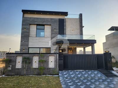 10 Marla Modern House for Rent DHA Phase 7, Lahore