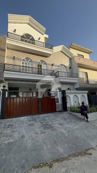 G13/2 Islamabad Brand New 8 marla (30*60) On 40feet wide street Luxury House for Sale | Prime Location G13/2 Islamabad Brand New 8 marla (30*60) On 40feet wide street Luxury House for Sale | Prime Location