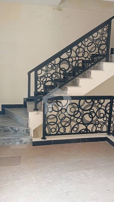 2 bed upper portion available for rent