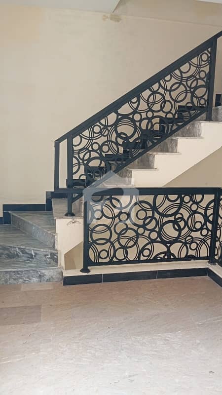 2 Bed Upper Portion Available For Rent 2 Bed Upper Portion Available For Rent