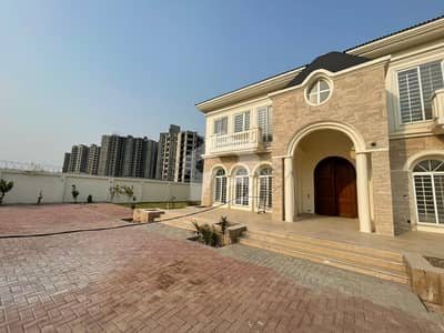 04 KANAL LUXURY UNFURNISHED FARMHOUSE AVAILABLE FOR RENT ON REASONABLE PRICE IN GULBERG GREEN ISLAMABAD
