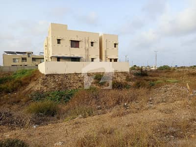 DHA PHASE 8   600 SQUARE YARD   BEACH STREET 4   WEST OPEN   ZONE D   OFF SHAJJAR   PRIME LOCATION