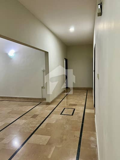 3 BEDROOM FLAT WITH ROOF FOR SALE
