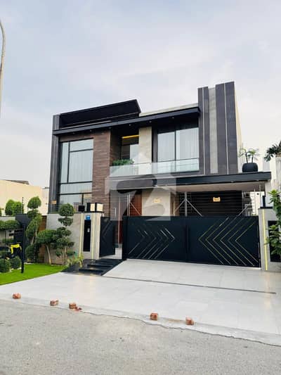 1 KANAL ELEGANT AND FULLY MAINTAINED SUPER HOT LOCATED BUNGALOW WITH ALL ACs INSTALLED IS AVAILABLE IN PHASE 5 NEAR LGS AND ROOTS SCHOOL DHALAHORE.