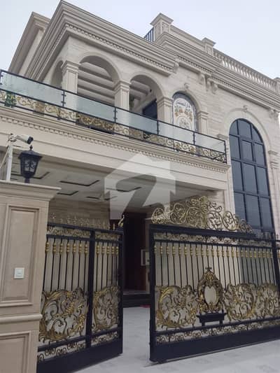 7.5 MARLA HOUSE FOR SELL IN DHA PHASE 4 LOCATED AT GOOD LOCATION