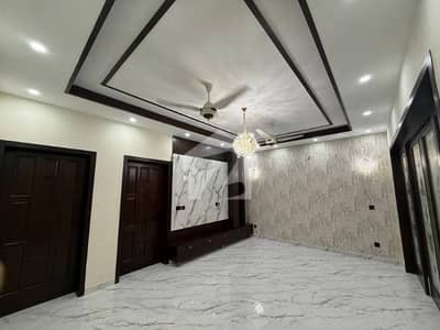 5 Bed House For Rent