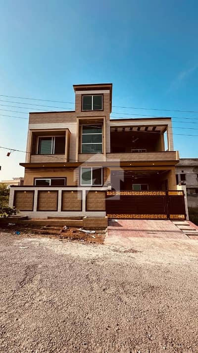 7 Marla Double Storey Double Unit House Available For Sale. 7 Marla Double Storey Double Unit House Available For Sale.
