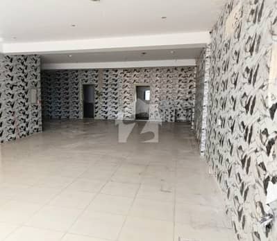 8 Marla 2nd Floor office for Rent in DHA phase 4, FF Block CCA, Lahore | Ample parking