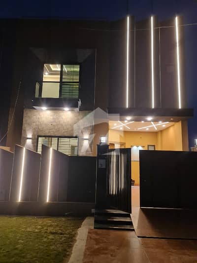 5 Marla Brand New House Available For Sale