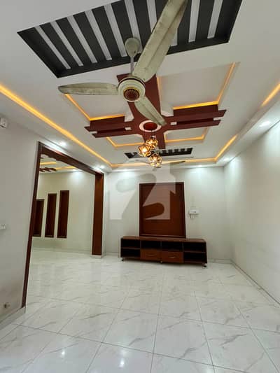 I-14/1 6 Marla House For Sale On 50ft Road Demand :310