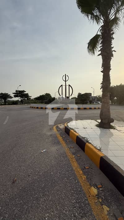 DHA 3 LEVEL SOLID LAND PLOT SALE