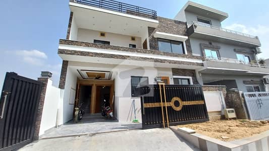 Mpchs Multi Gardens B-17 Islamabad 8 Marla House Available For Sale