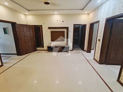 8,Marla Beautiful Upper Portion Available For Rent In Johar Town Near Emporium Mall
