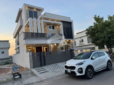 10 Marla Brand New House In DHA Phase 5