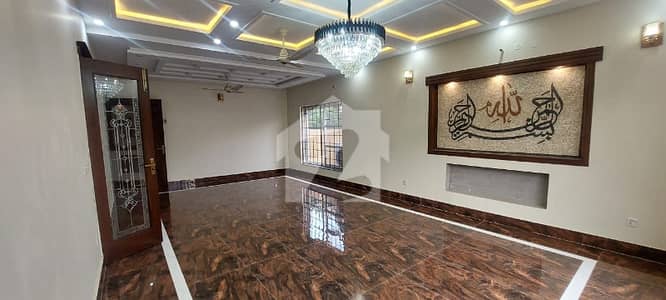 Sector C 8 Marla House For Rent Sector C 8 Marla House For Rent