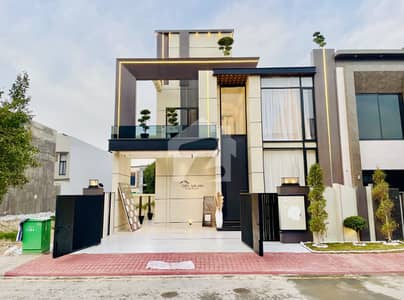 بحریہ ٹاؤن ۔ سیکٹر ایف بحریہ ٹاؤن,لاہور میں 5 کمروں کا 10 مرلہ مکان 3.4 کروڑ میں برائے فروخت۔ بحریہ ٹاؤن ۔ سیکٹر ایف بحریہ ٹاؤن,لاہور میں 5 کمروں کا 10 مرلہ مکان 3.4 کروڑ میں برائے فروخت۔