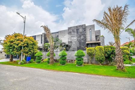 CORNER 2 KANAL Modern Bungalow Prime Location Near To Park And Commercial JALAL SONS CORNER 2 KANAL Modern Bungalow Prime Location Near To Park And Commercial JALAL SONS