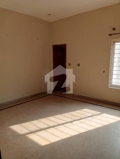 5 Marla 2nd floor Available For Rent Gulshan e Lahore