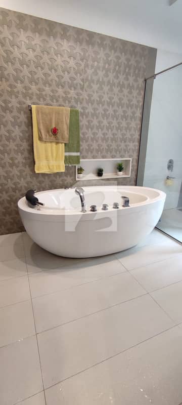 2 Kanal Bungalow For Sale Valencia Town Lahore