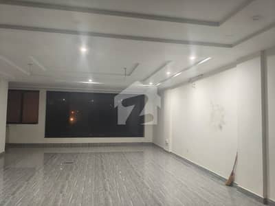 5 Marla Floor Available For Rent 5 Marla Floor Available For Rent