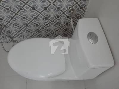 بحریہ ٹاؤن سیکٹر ای بحریہ ٹاؤن,لاہور میں 3 کمروں کا 1 کنال زیریں پورشن 85.0 ہزار میں کرایہ پر دستیاب ہے۔
