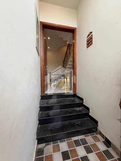 100 sq yrd Banglow For Rent | DHA Phase 7 Ext