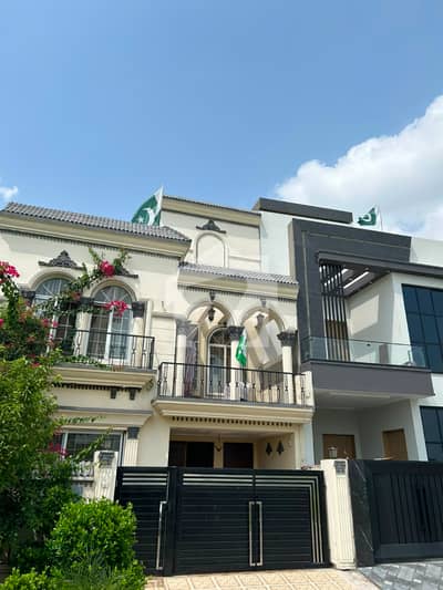 او ایل سی ۔ بلاک اے اوورسیز لو کاسٹ,بحریہ آرچرڈ فیز 2,بحریہ آرچرڈ,لاہور میں 1 کمرے کا 5 مرلہ زیریں پورشن 36.0 ہزار میں کرایہ پر دستیاب ہے۔ او ایل سی ۔ بلاک اے اوورسیز لو کاسٹ,بحریہ آرچرڈ فیز 2,بحریہ آرچرڈ,لاہور میں 1 کمرے کا 5 مرلہ زیریں پورشن 36.0 ہزار میں کرایہ پر دستیاب ہے۔