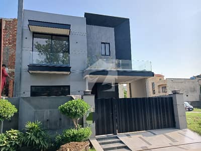 10 Marla brand new Owner Builder House For Sale
