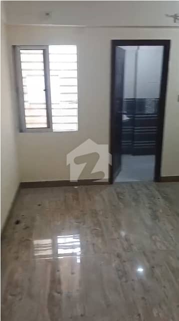 3 Bed DD For Rent | KING PALM| Block 3-AGulistan-E-Jauhar | 8th Floor | Boundary Wall | High-Speed Lifts