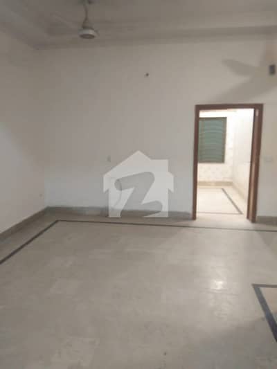 5 marla complete house for rent