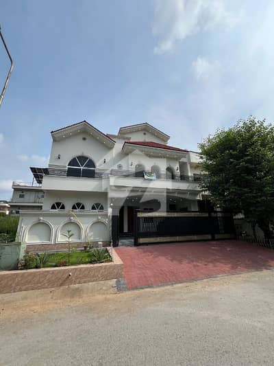 40x80 brand new house for sale in G14/4