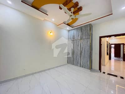 8 Marla Upper Portion Available For Rent