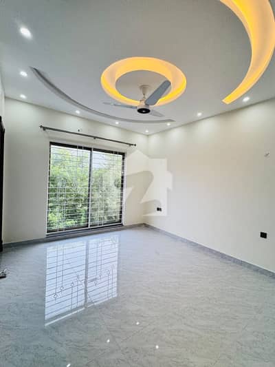 10 Marla Upper Portion Bahria Town Lahore Gulbahar Block 10 Marla Upper Portion Bahria Town Lahore Gulbahar Block