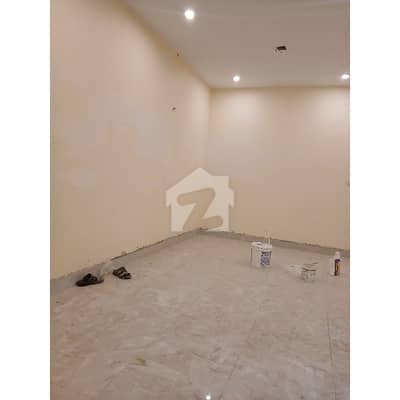 For Residential Town House 5 bed Dd With Basement